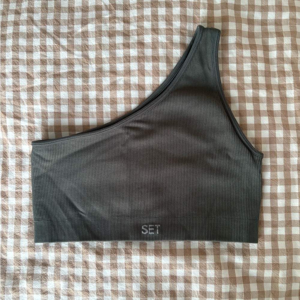 SET Asymmetrical Top (S) with Matching Leggings (XS).